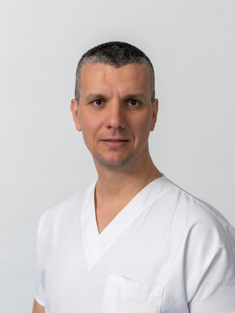 Dušan Selenić